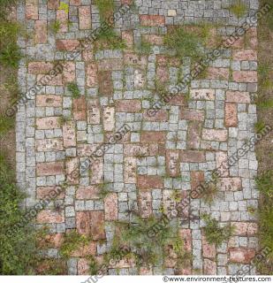 floor stones overgrown  0002